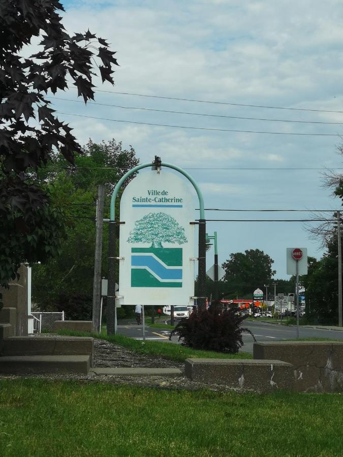 Motel Sainte Catherine Kültér fotó