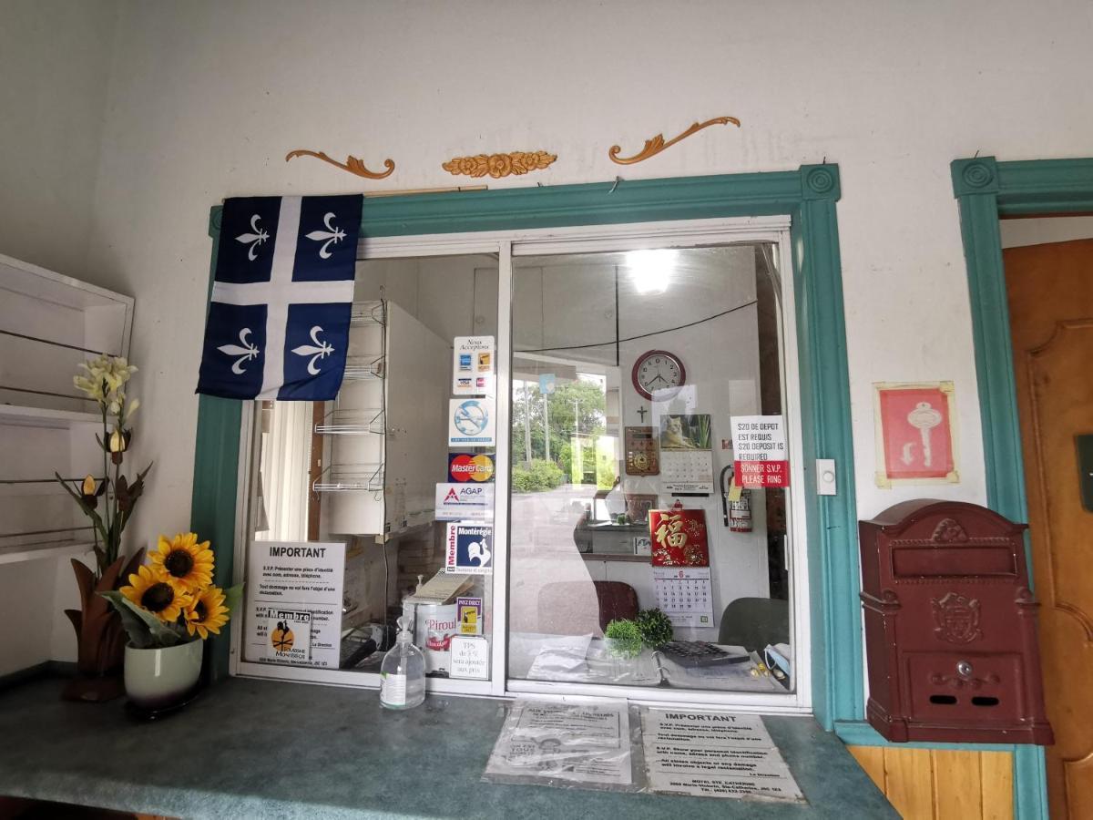 Motel Sainte Catherine Kültér fotó